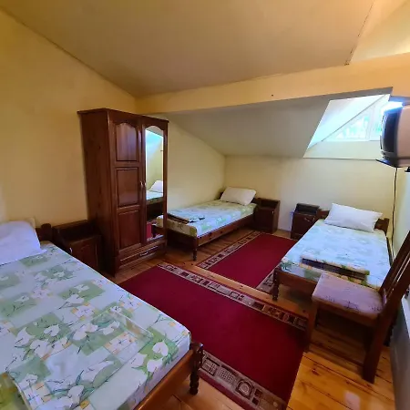 Къща за гости Mura