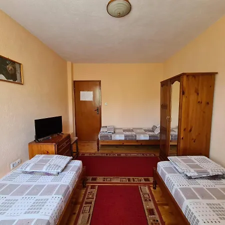 Guest house Mura *