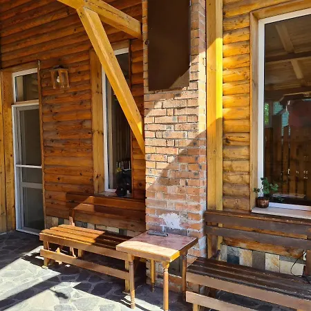 Къща за гости Mura