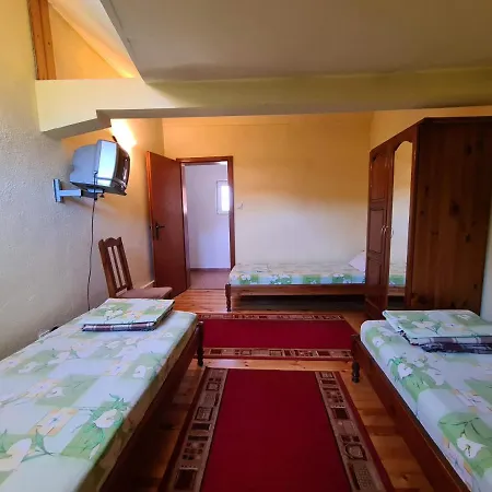Mura 3* Razłog